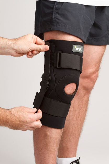 oapl Hinged Knee Pull On