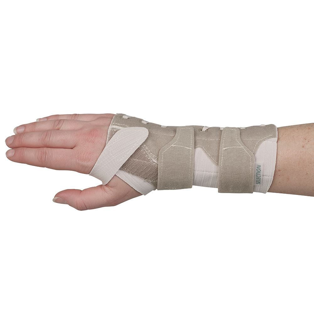 SELECTION WRIST BRACE WITH PLASTIC STAY